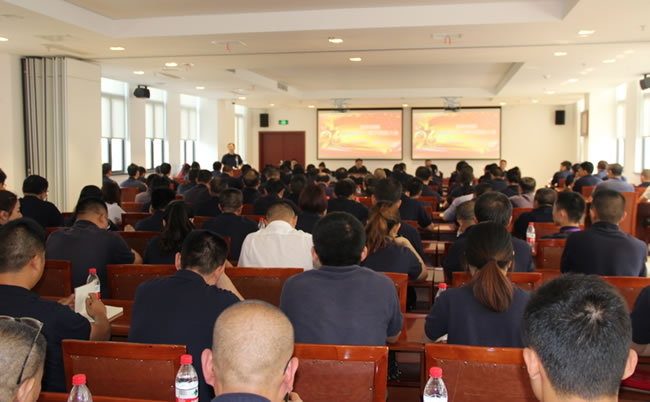 公司召開建黨96周年暨“七一”表揚(yáng)大會(huì) 公司召開建黨96周年暨“七一”表揚(yáng)大會(huì)